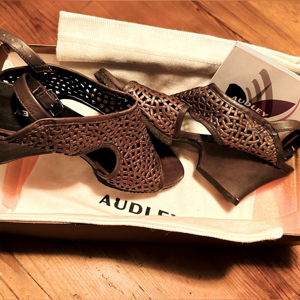 Audley Shoes London LALA Wedge Heels Copper Metallic Slingback Sandals US 6.5 - Picture 8 of 8